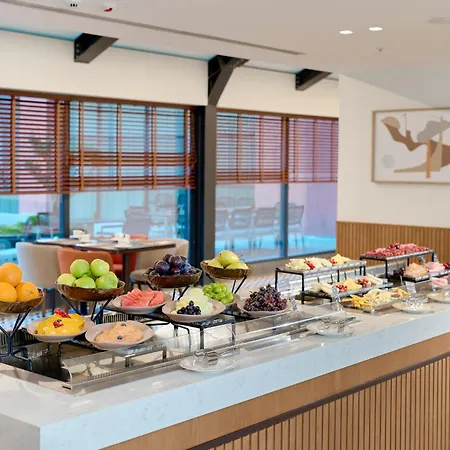Crowne Plaza Zeytinburnu By Ihg Ξενοδοχείο *